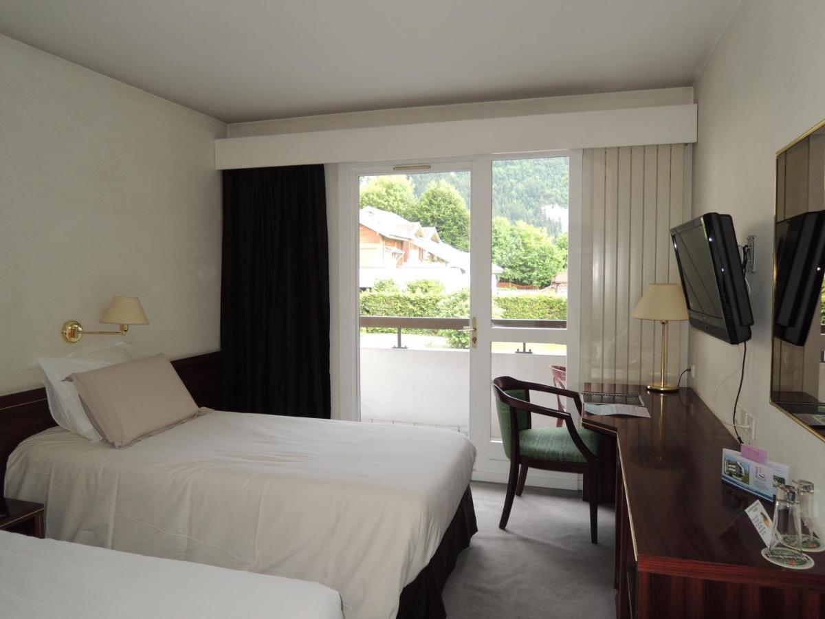 Hotel 4C 클뤼스 외부 사진