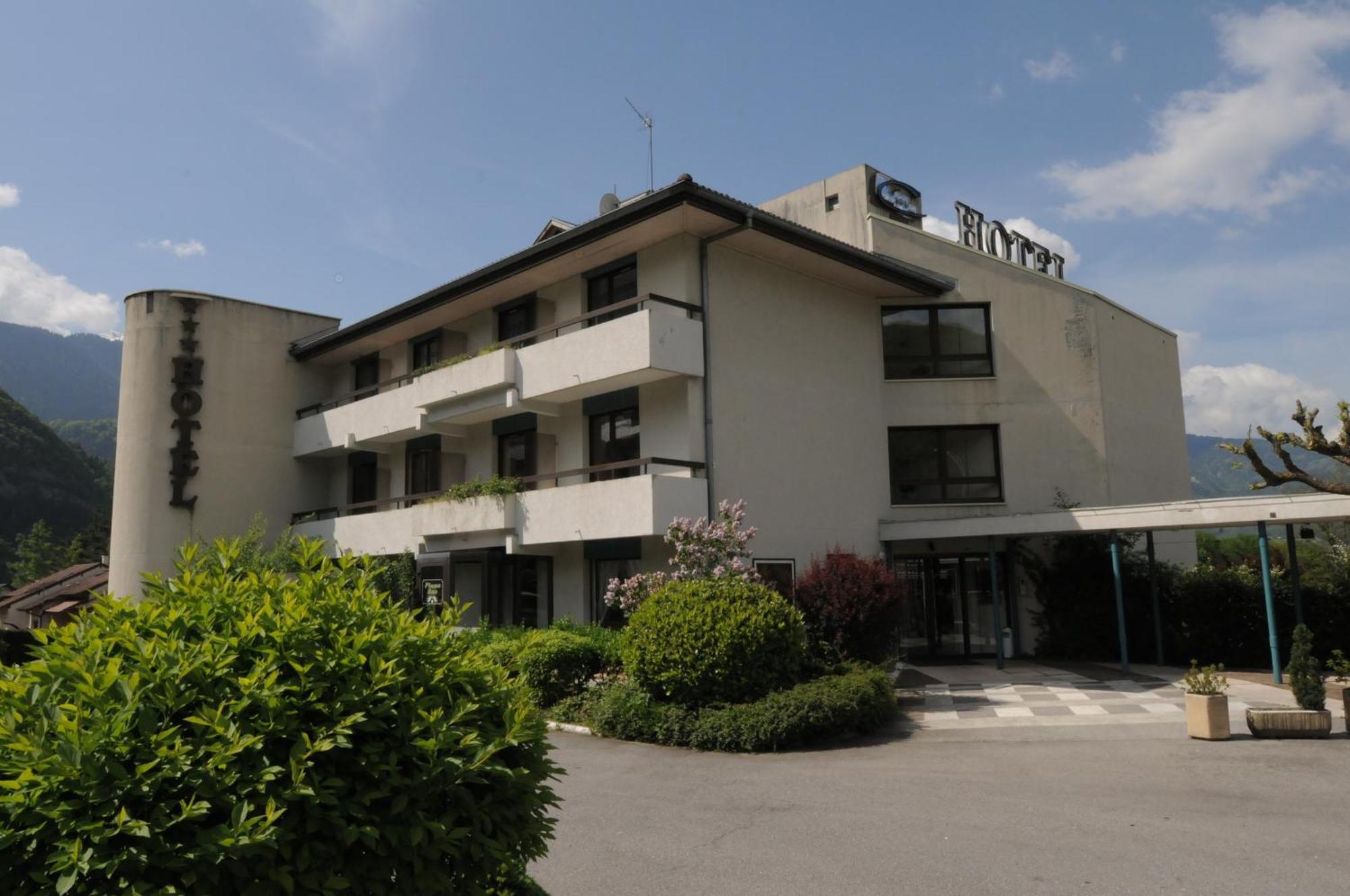 Hotel 4C 클뤼스 외부 사진